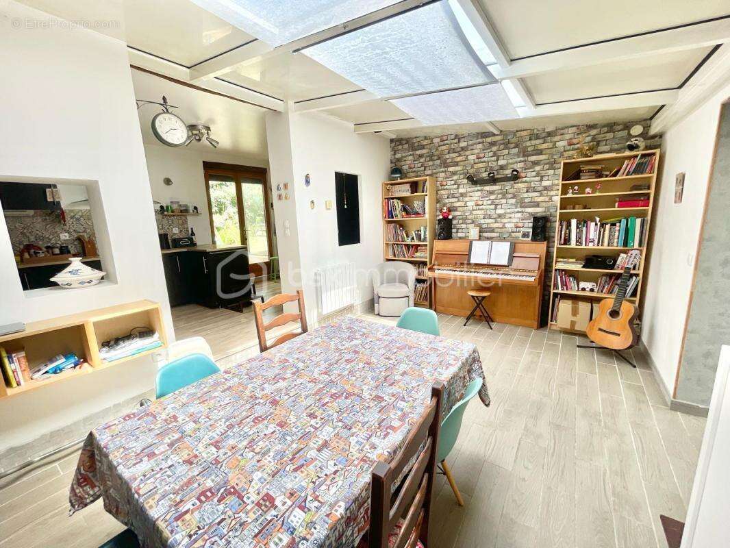 Maison à PIERREFITTE-SUR-SEINE