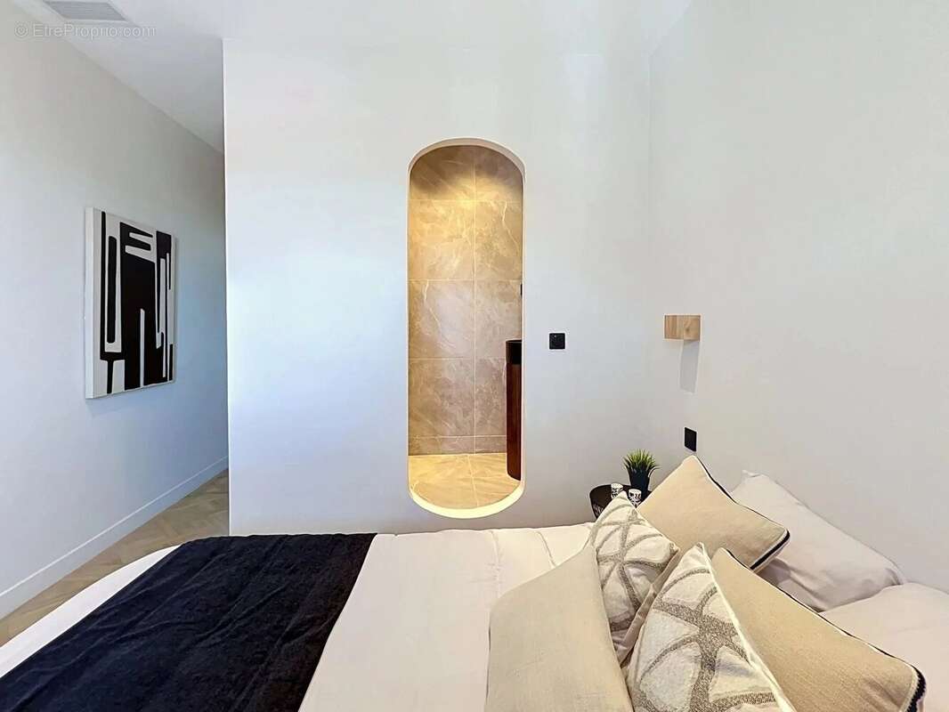 3 pieces "tete carre" en dernier etage - photo 8