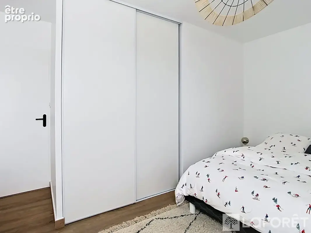 Appartement Toulouse 3 pièces en dernier étage avec garage - photo 8