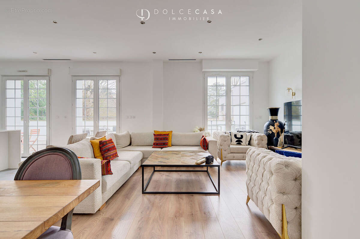 Maison à LE PERREUX-SUR-MARNE