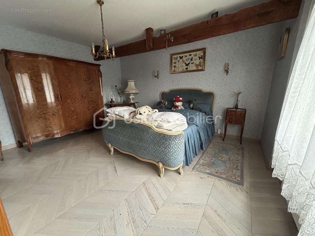 Maison 141 m² à Justine-Herbigny  - photo 18