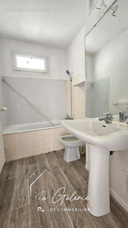 Appartement à SEYSSINET-PARISET