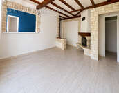 Appartement à COUBRON