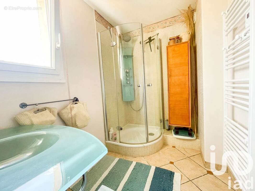 Photo 4 - Appartement à MONTEREAU-FAULT-YONNE