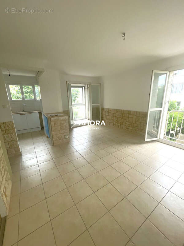 Appartement à MARSEILLE-9E