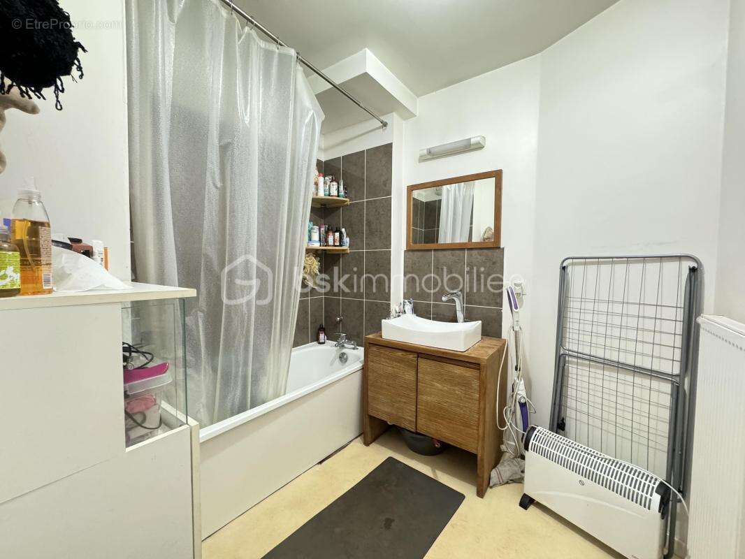 Appartement à GARGES-LES-GONESSE