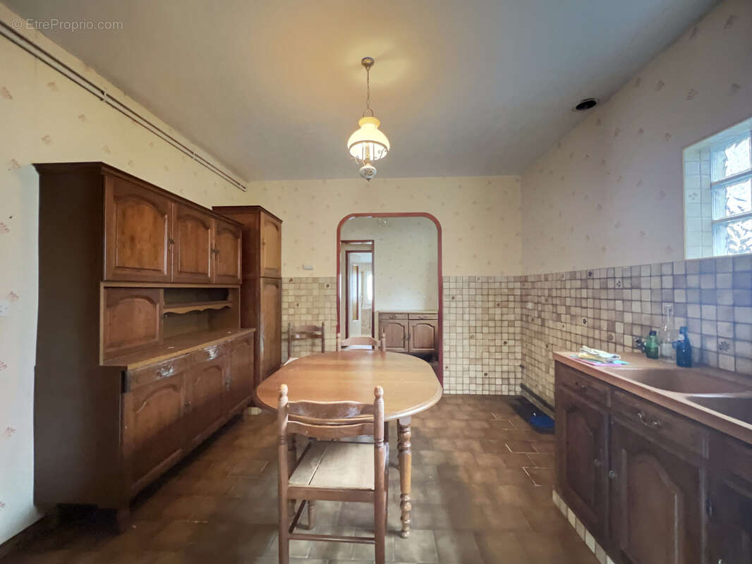 Maison à VILLENAVE-D&#039;ORNON