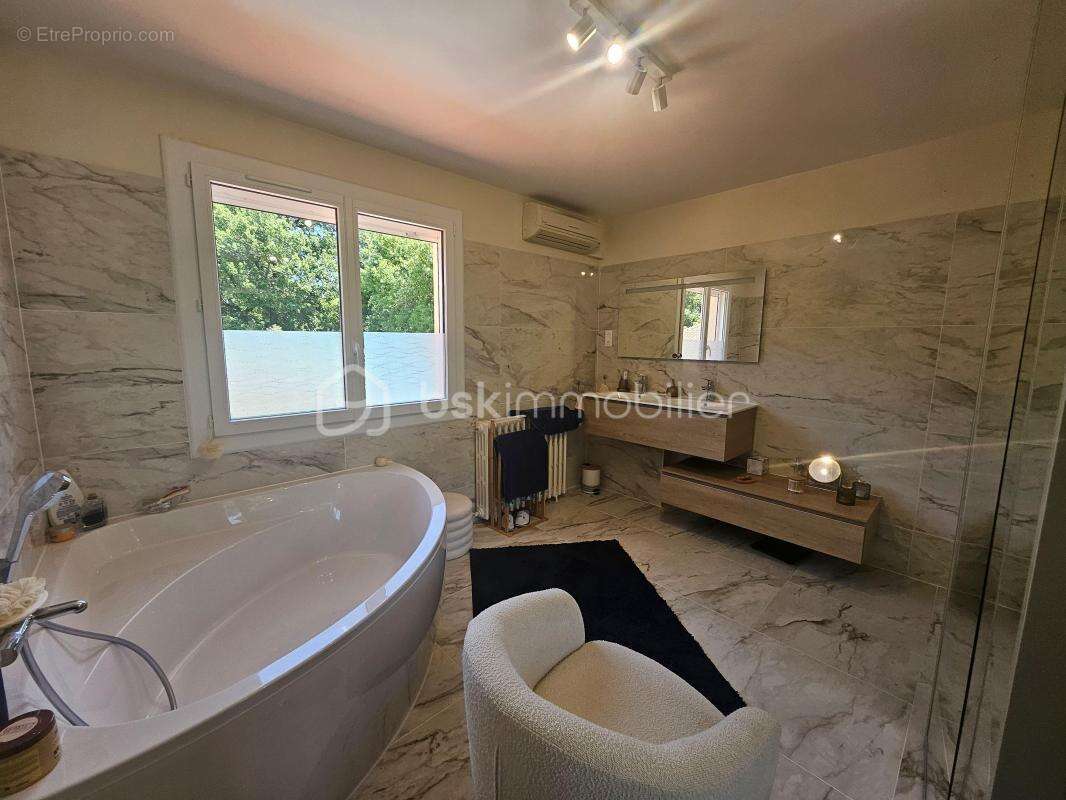 Maison à LE PASSAGE