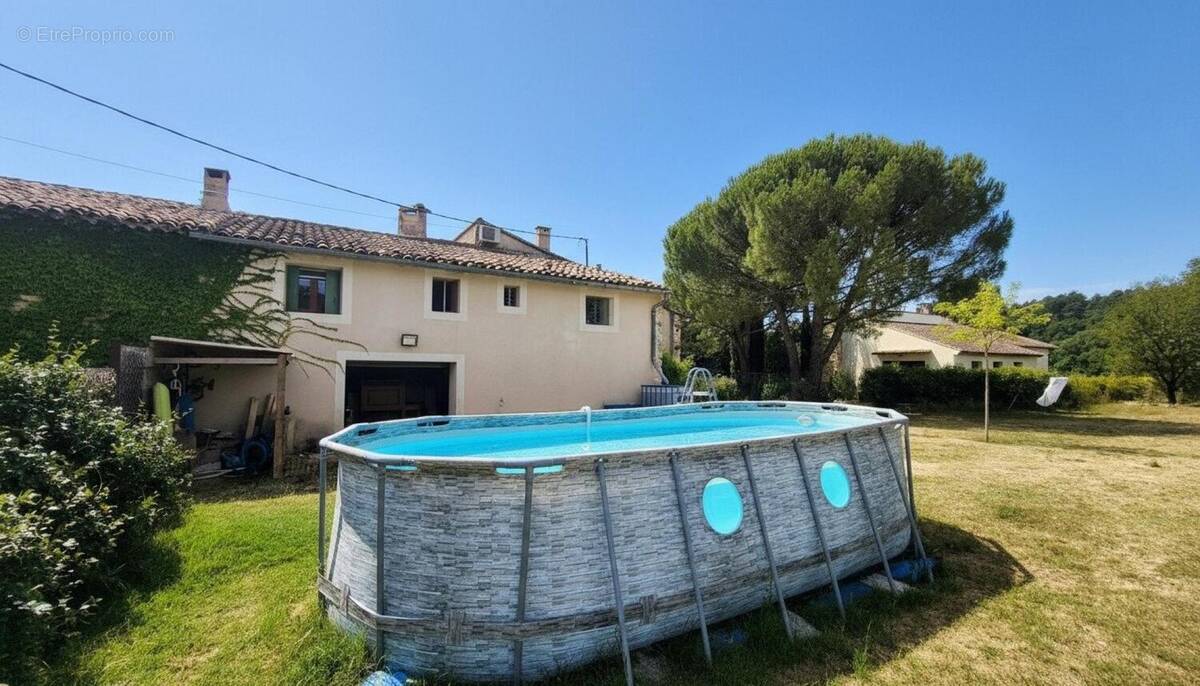 Photo 1 - Maison à RUSTREL