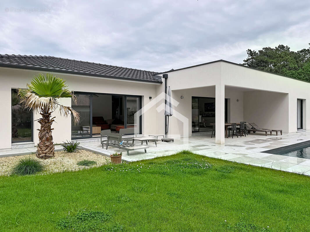 Maison à SAINT-AUBIN-DE-MEDOC