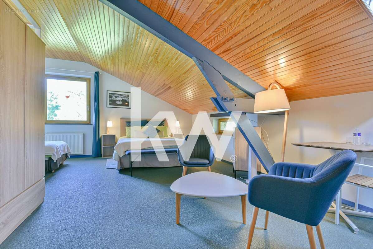 Maison à BUSSIERE-GALANT