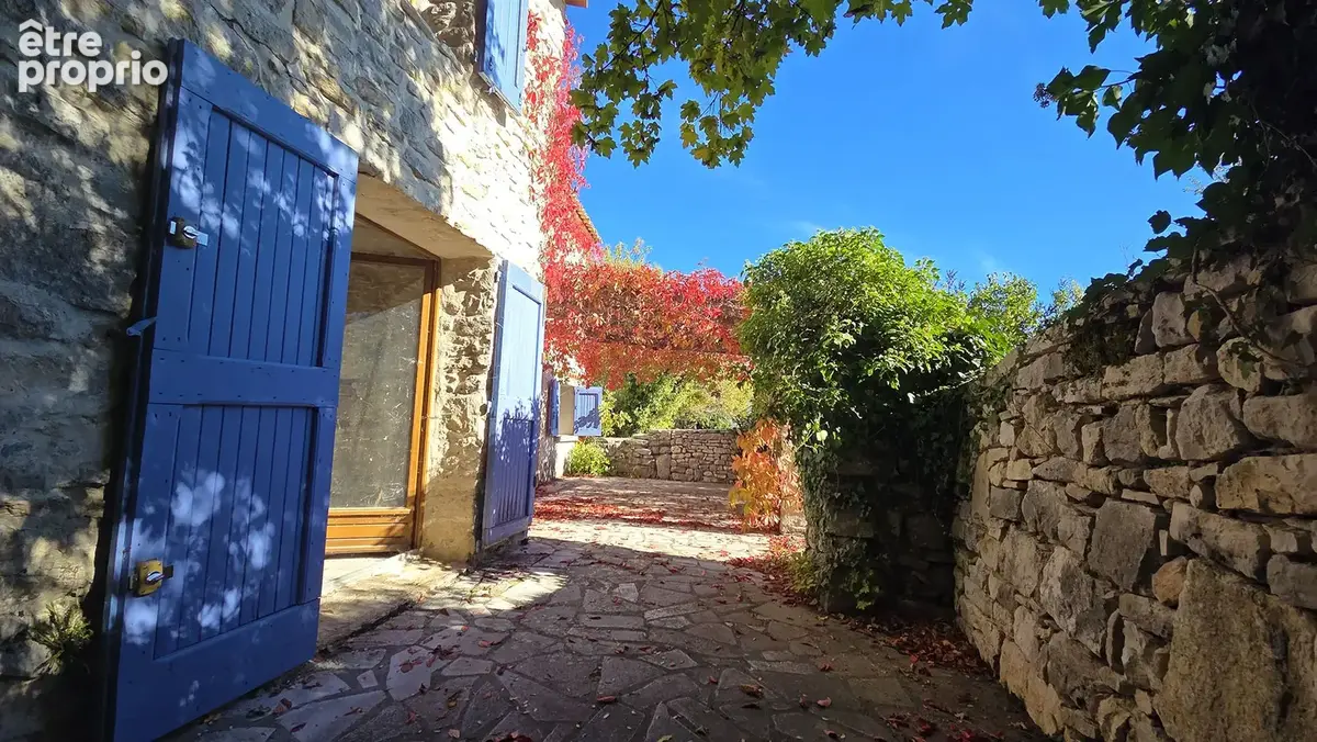 Authentique maison de pierre avec grand jardin - photo 11