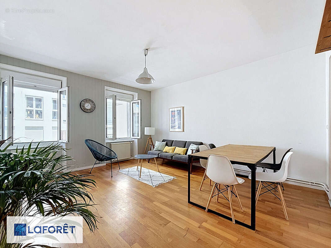 Appartement Brest 5 pièce(s) 90 m2 - photo 6