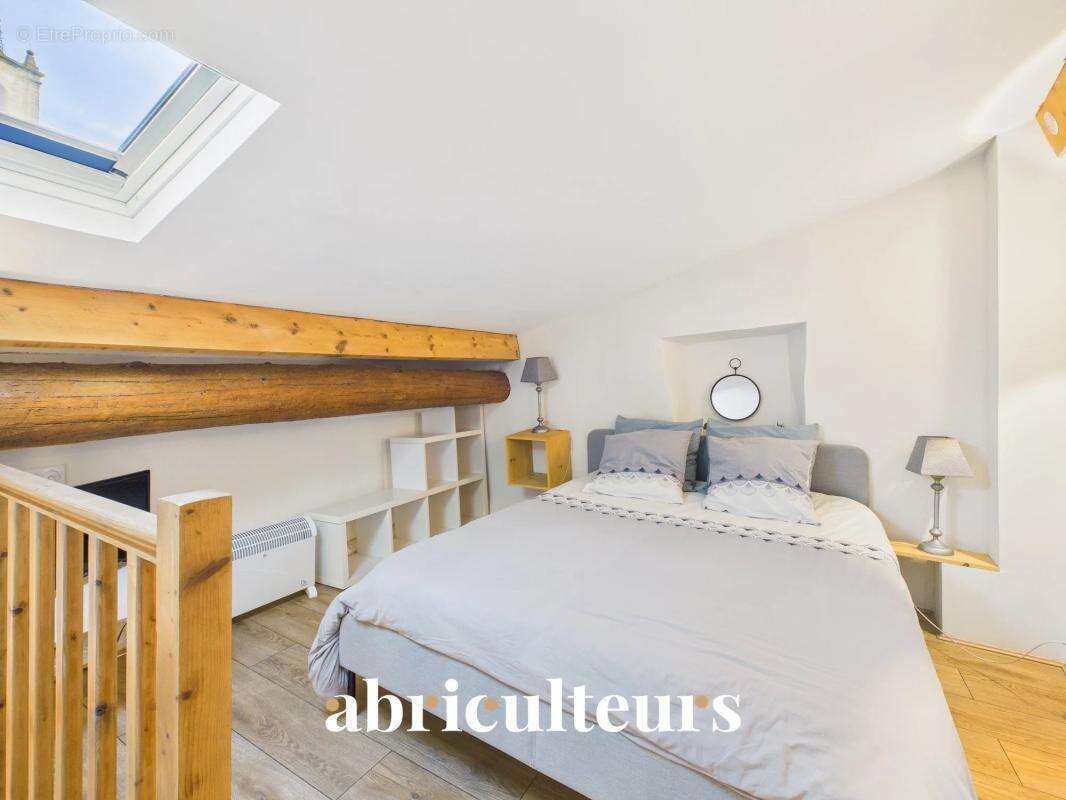 GRANS (13450) - Maison de village T4 rénovée - photo 12
