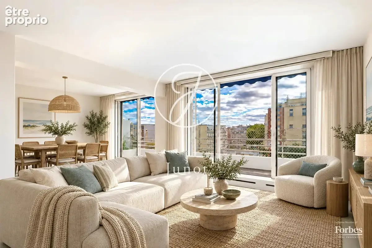 Appartement à PARIS-16E