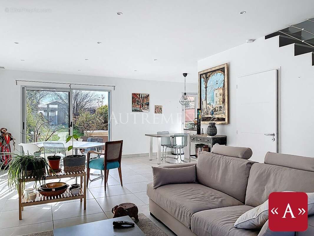 Maison à BUZET-SUR-TARN