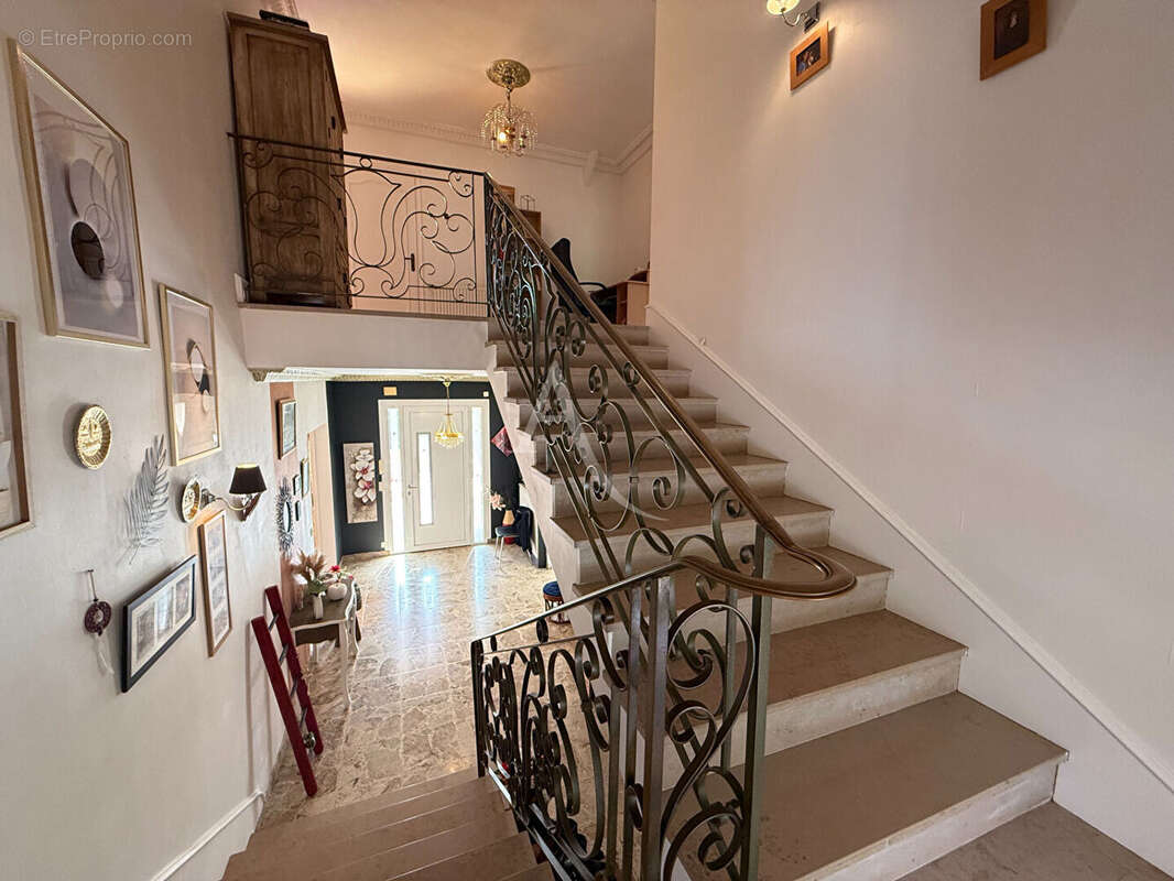 Maison à CHATEAU-GONTIER