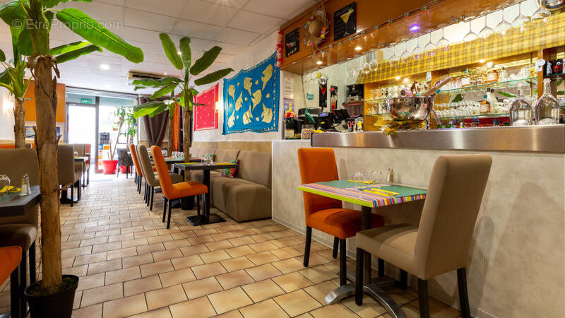 Commerce à MARSEILLE-6E