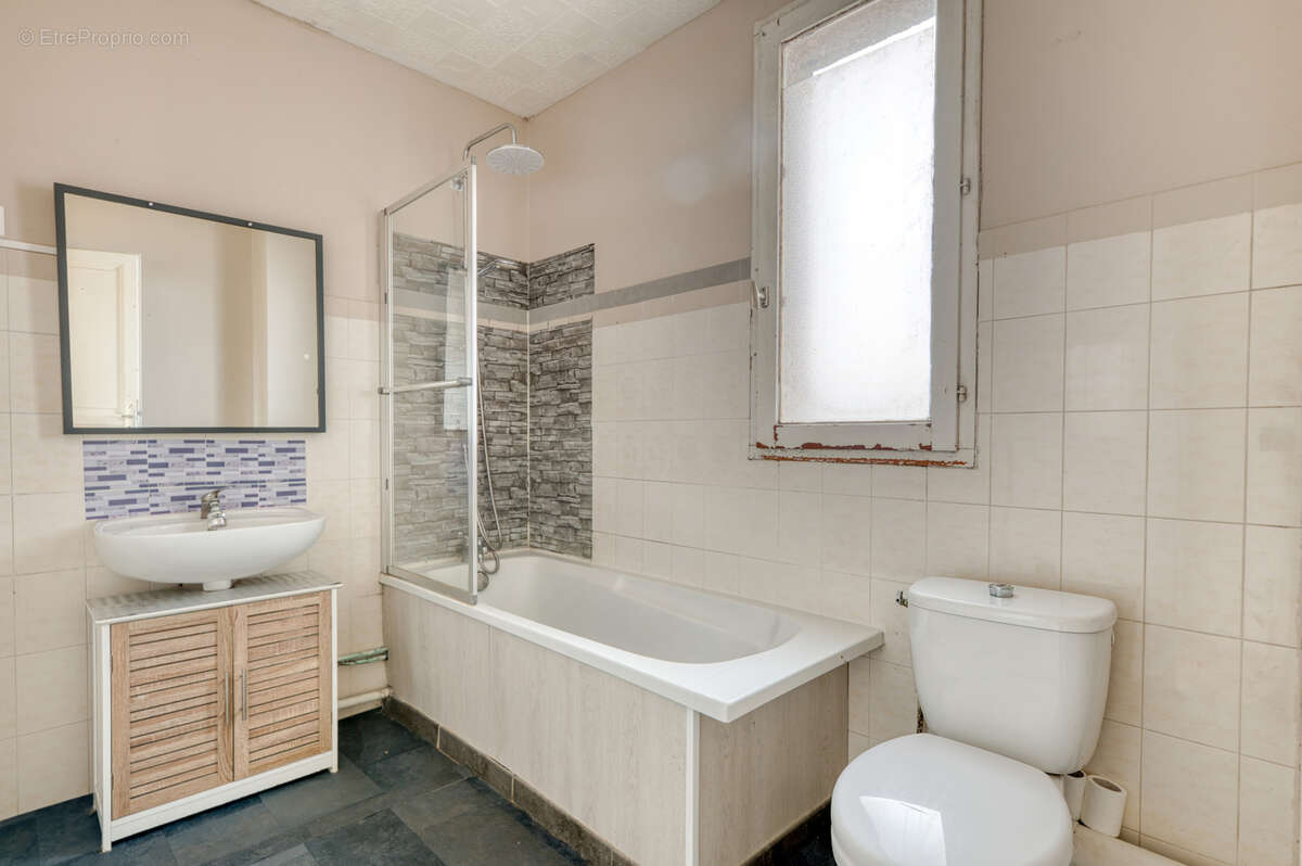 Maison à CHARVIEU-CHAVAGNEUX