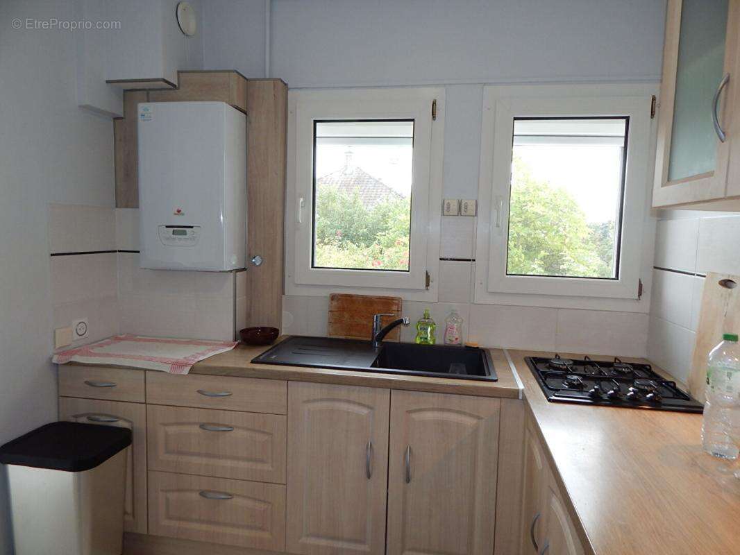 Maison à SAINT-JEAN-DE-LA-RUELLE