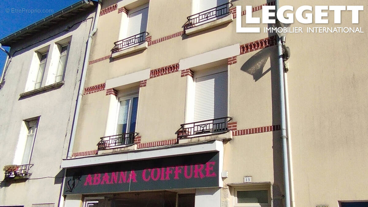 Appartement à CHALUS