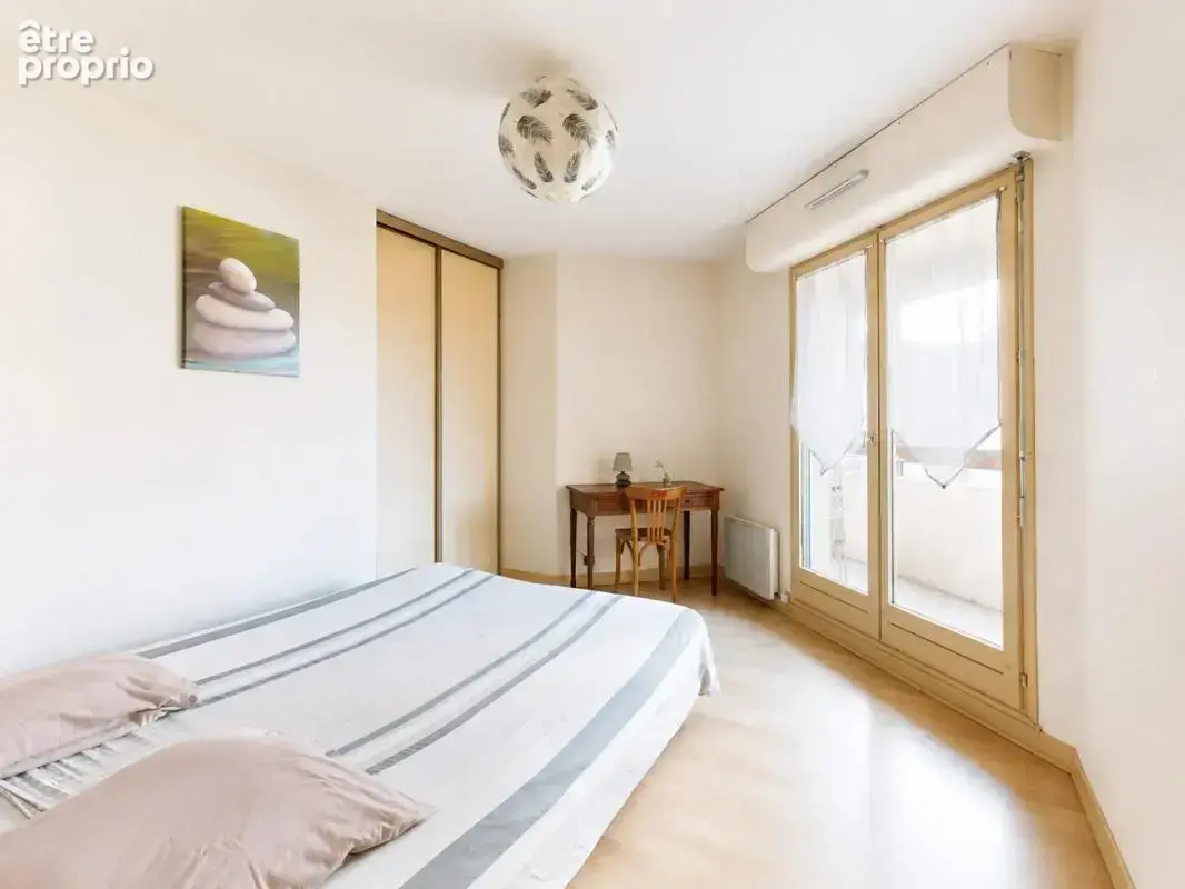 Mâcon - Vieux Saint-Vincent - Appartement de caractère - 102 m² - photo 4