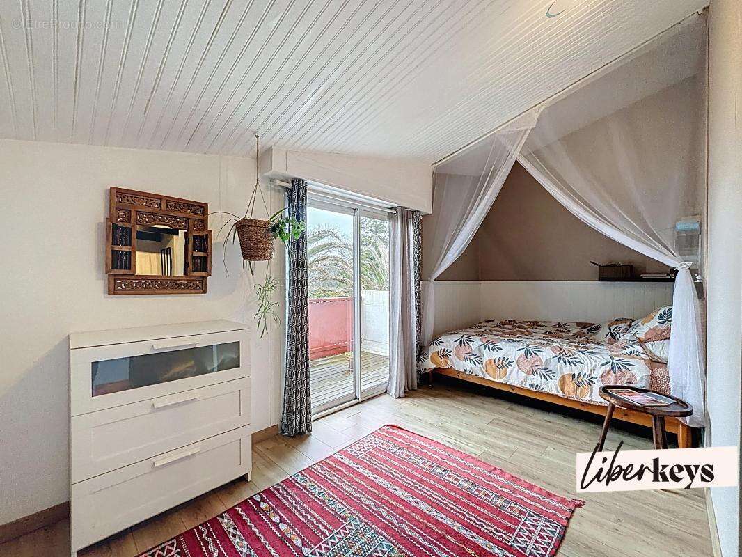 Appartement à LAHONCE