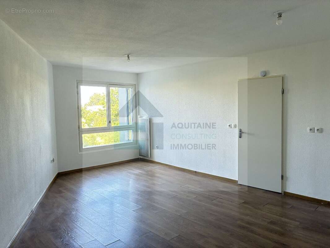 Appartement à CENON