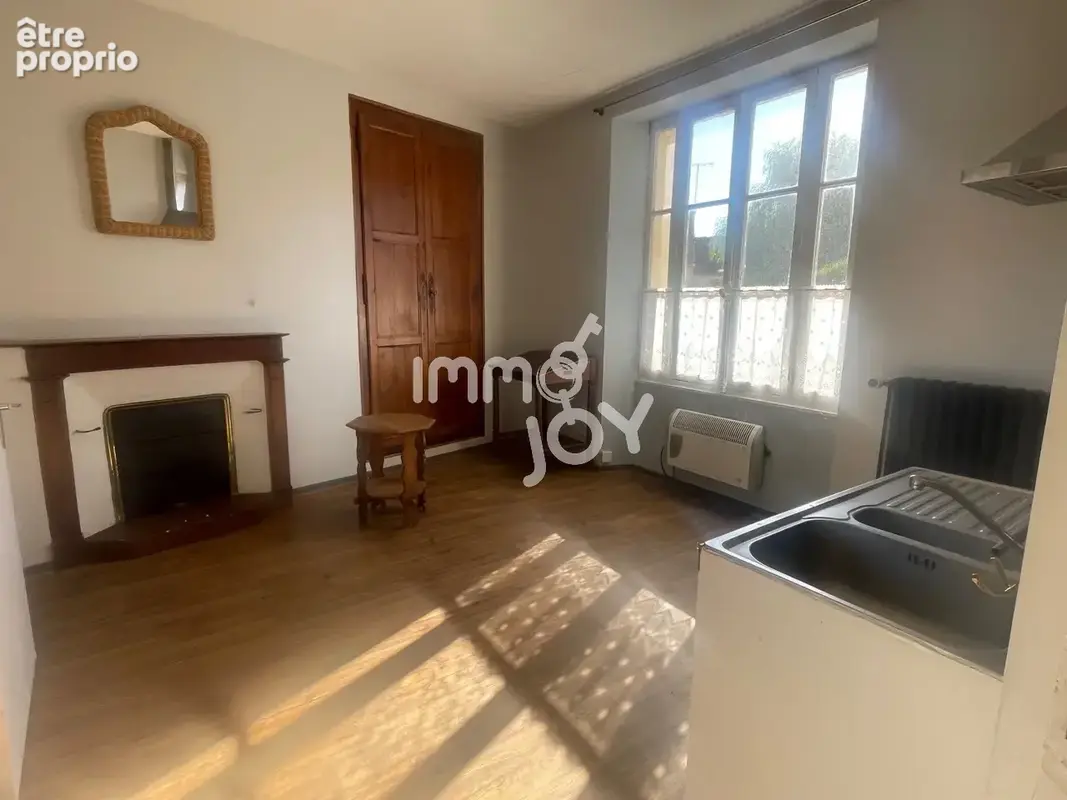 Longny les Village, proche cenntre ville, maison d habiation divisée en 2 aapartements avec cour... - photo 6