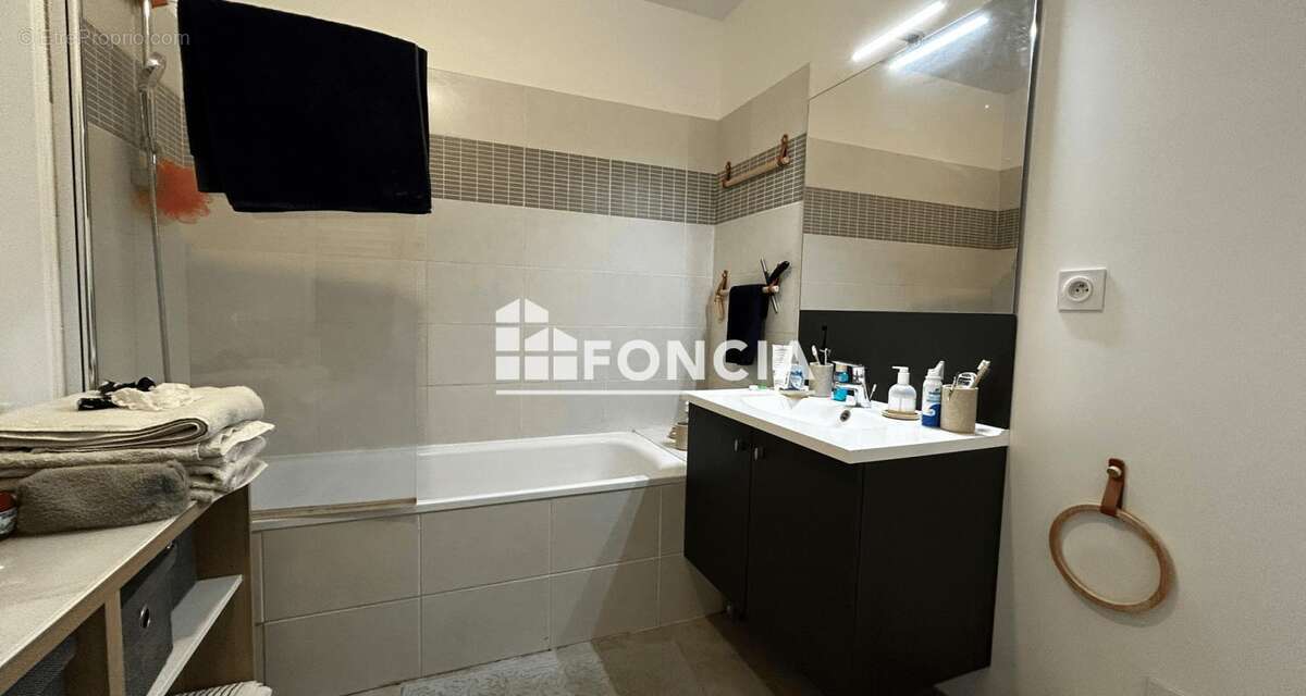 Appartement à MARSEILLE-12E