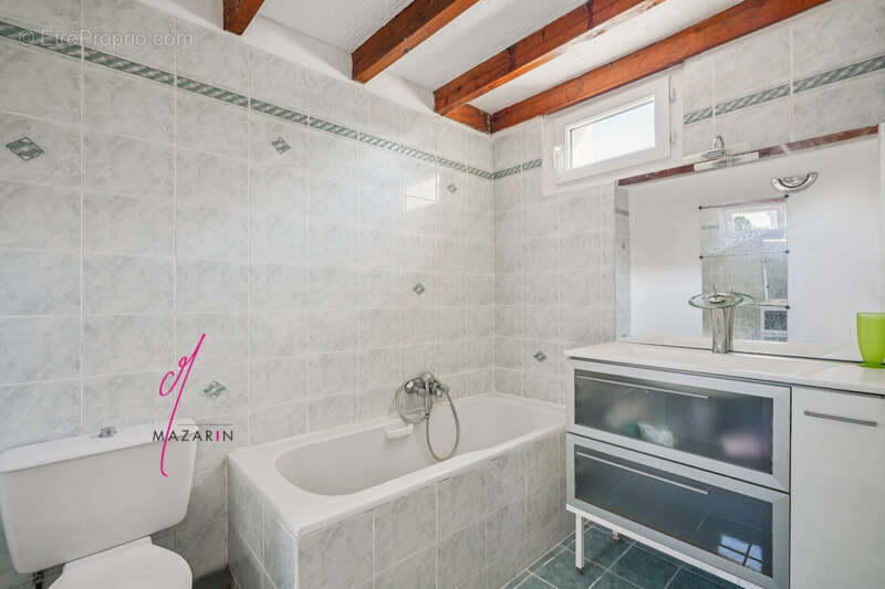 Appartement à EPINAY-SUR-ORGE