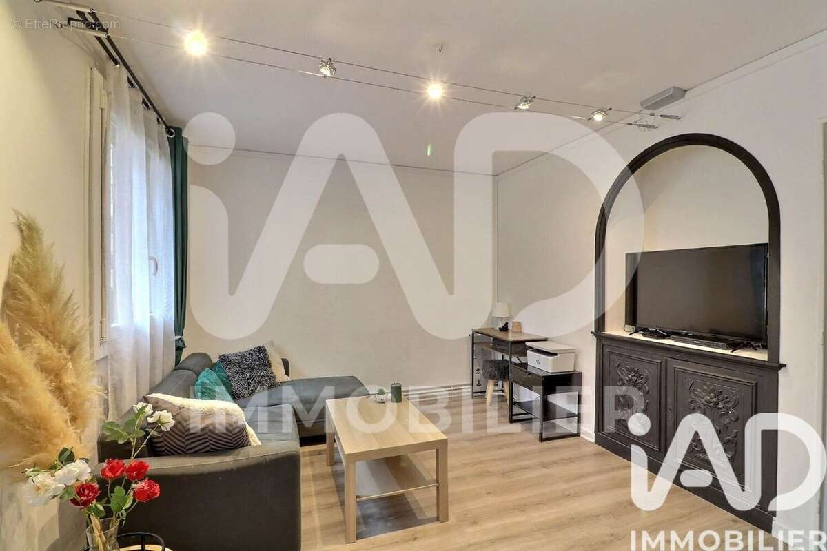 Photo 2 - Appartement à MARSEILLE-9E