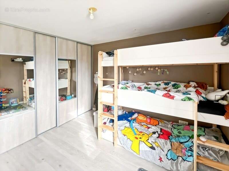 Appartement à MORDELLES