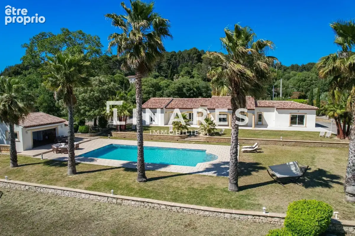 L'OASIS - Villa T5 de 250m² - Piscine - Terrain de 4000m² - 13400/13011 - photo 7