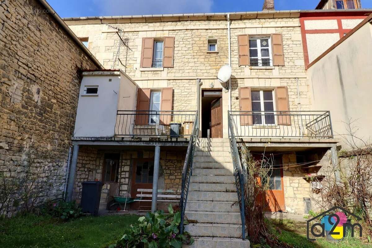 Maison à MONTATAIRE