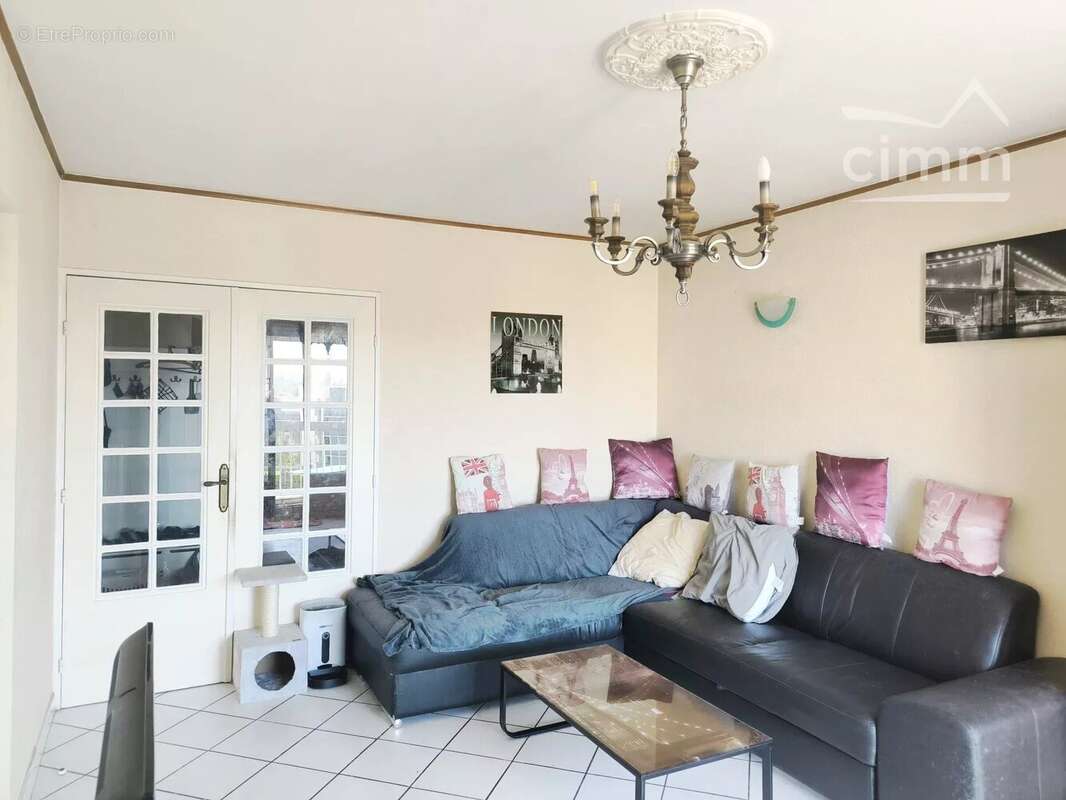 Appartement à VAULX-EN-VELIN