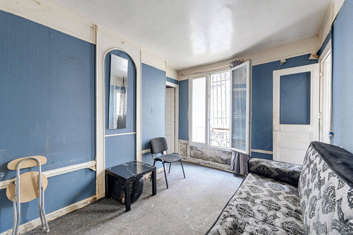 Appartement à PARIS-18E