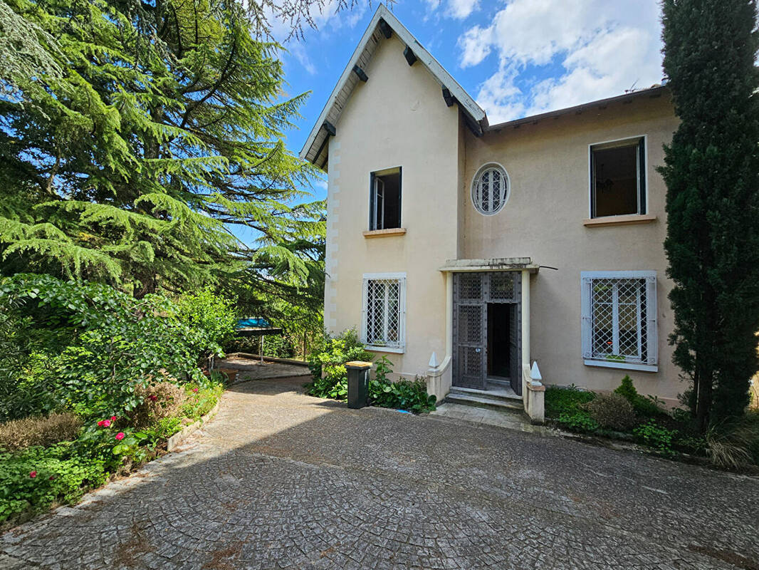 Maison à RILLIEUX-LA-PAPE