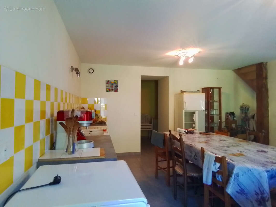 Maison à ANTRAIGUES-SUR-VOLANE