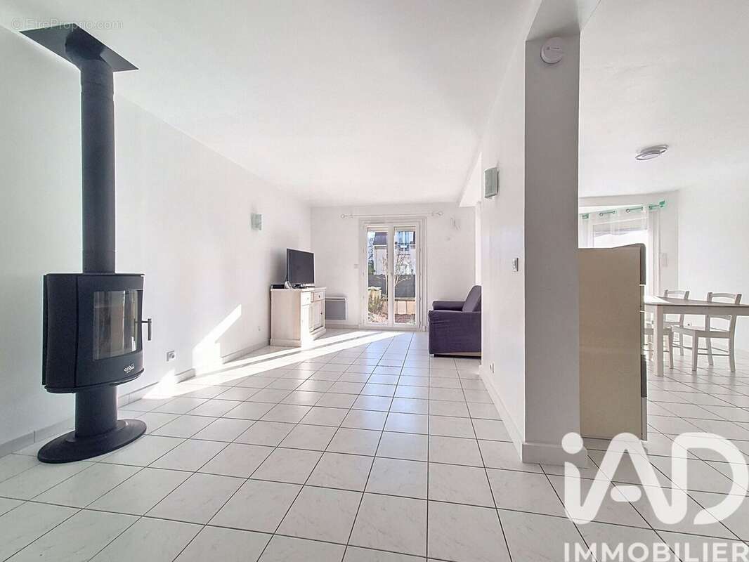 Photo 3 - Maison à SAINT-PRIX