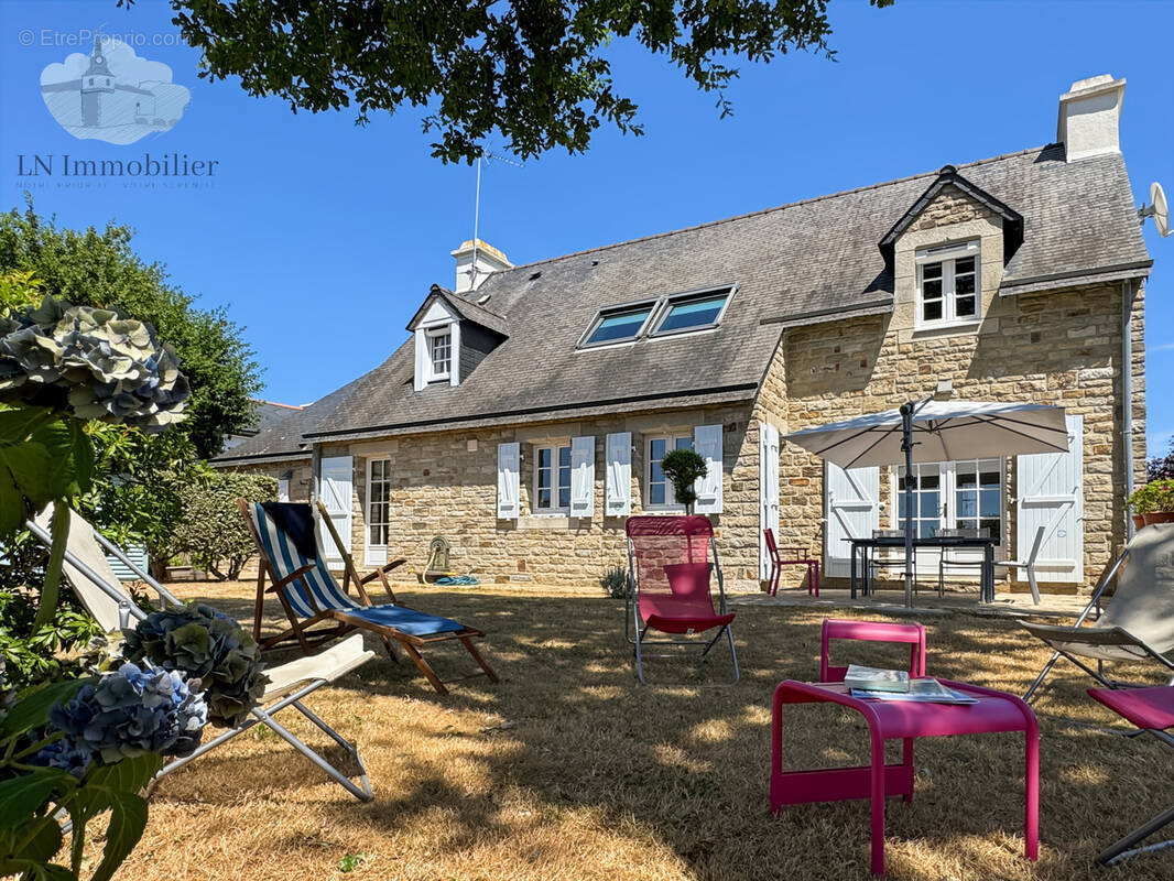 Maison à NEVEZ