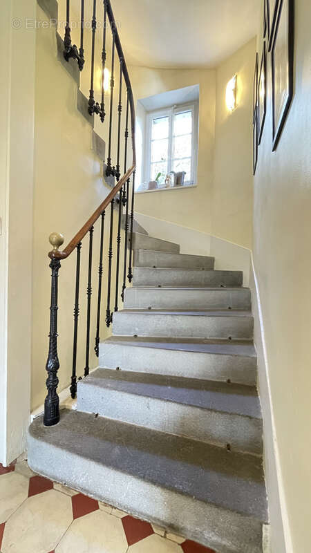 Maison à DIVONNE-LES-BAINS