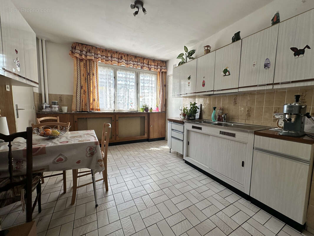 Appartement 86 m² à Hoenheim  - photo 8