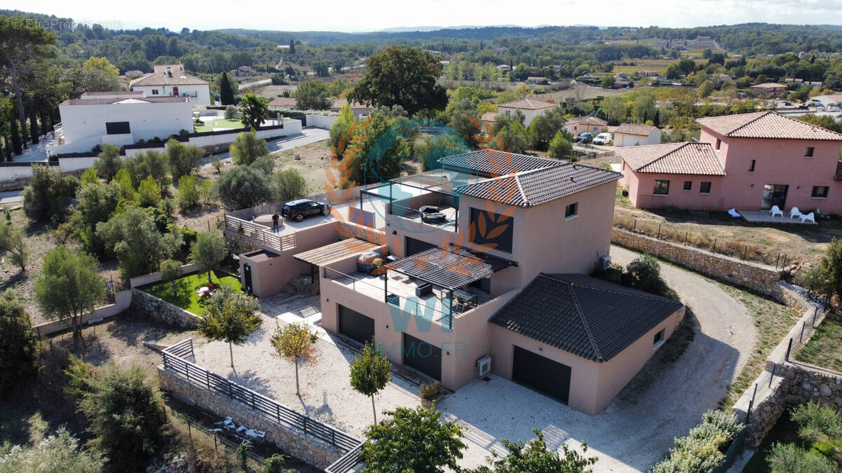 Maison à DRAGUIGNAN