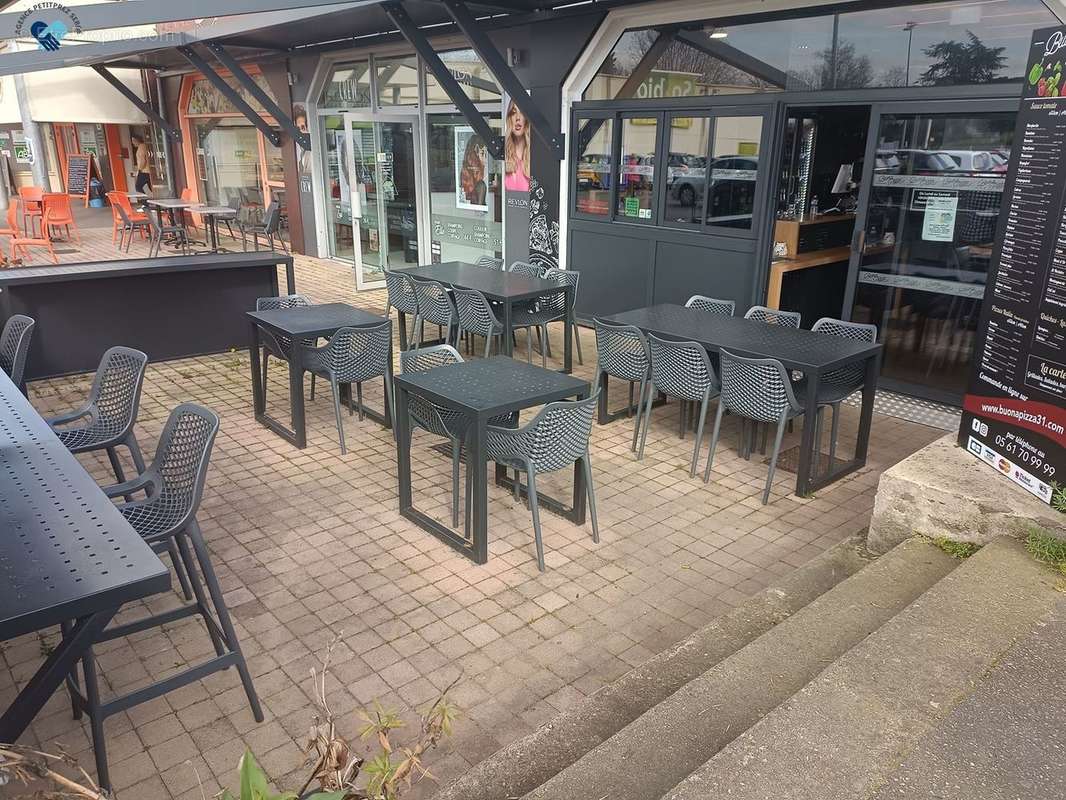 Commerce à AUCAMVILLE