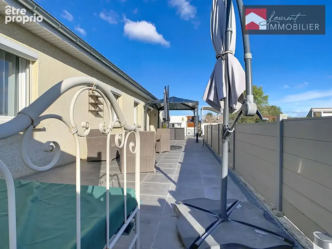 À vendre - Maison individuelle de plain-pied avec grand terrain à Huilly-sur-Seille - photo 24