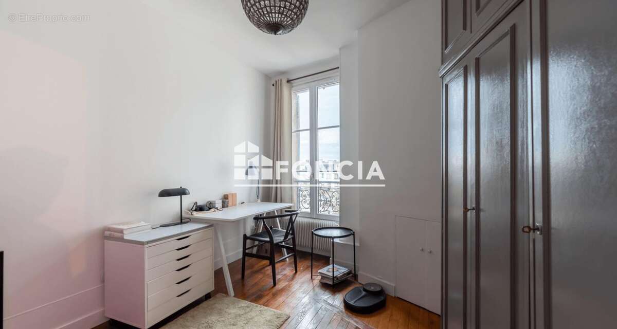 Appartement à SAINT-MANDE