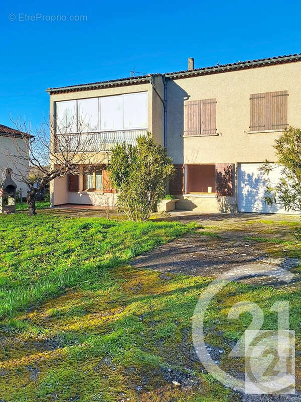 Maison à SALLES-SUR-L'HERS