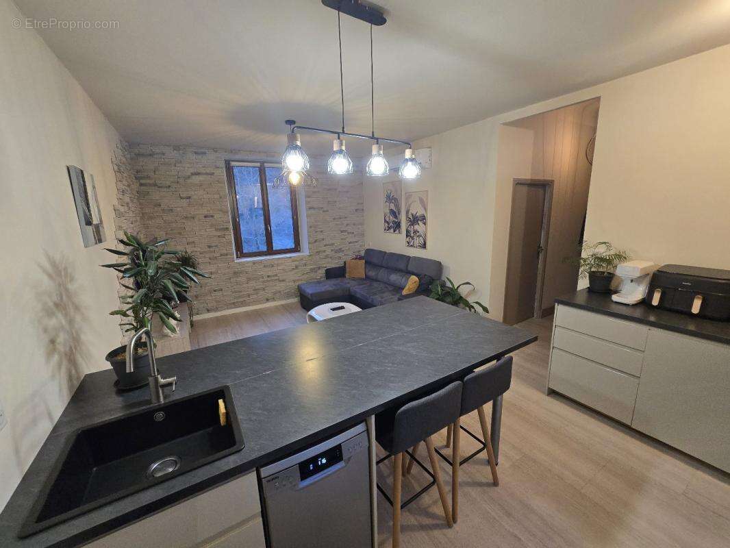 Appartement à SALMIECH