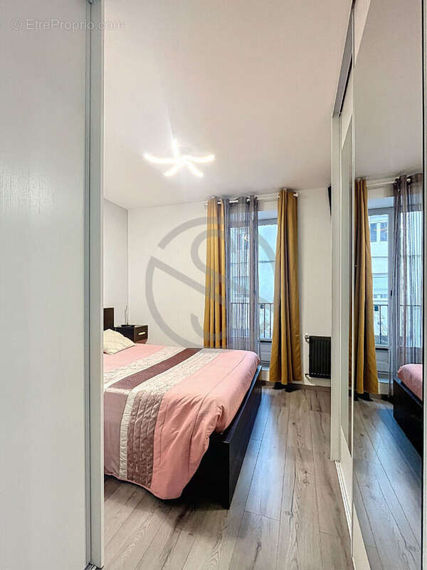 Appartement à RIVES